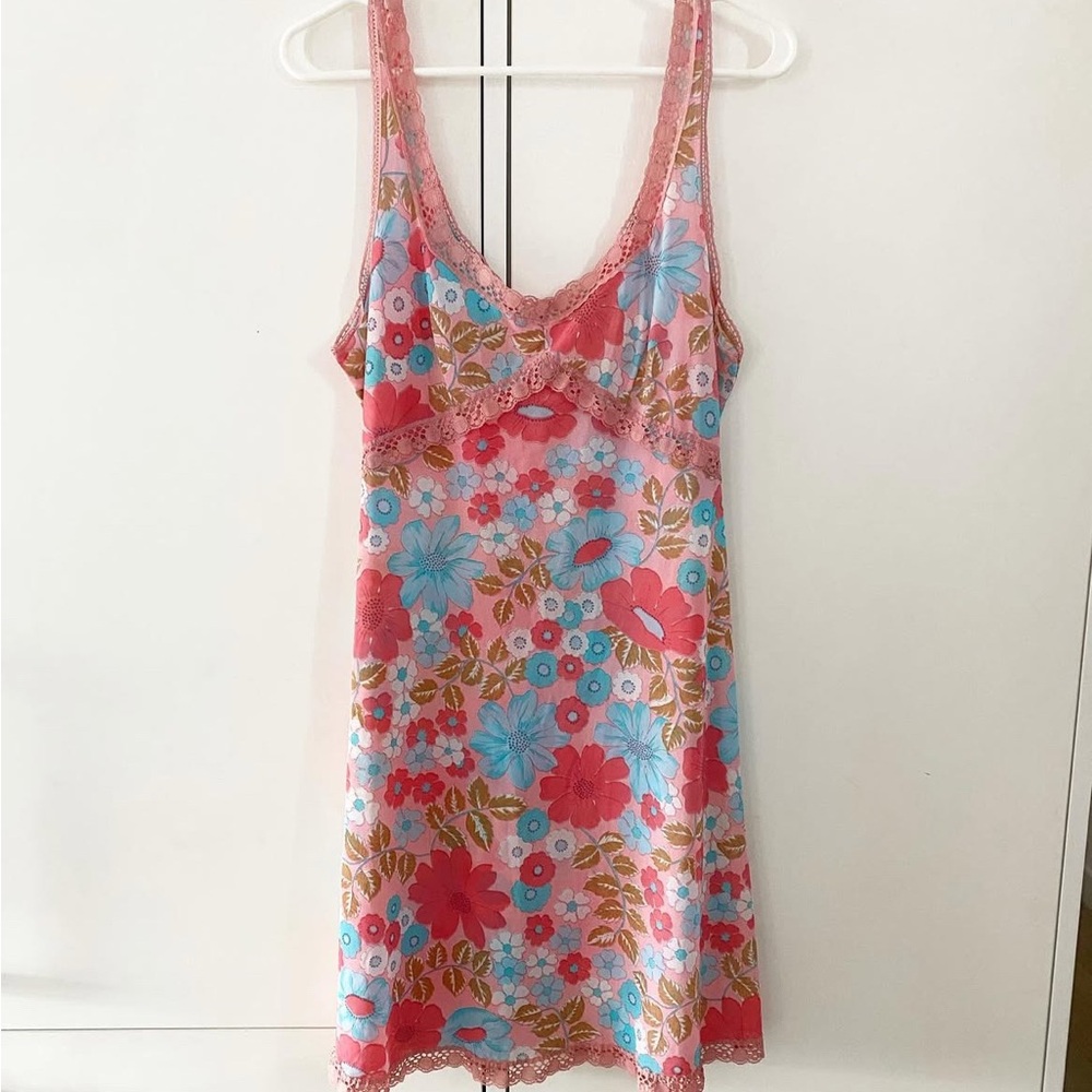 Vintage Pink Flower Power Slip